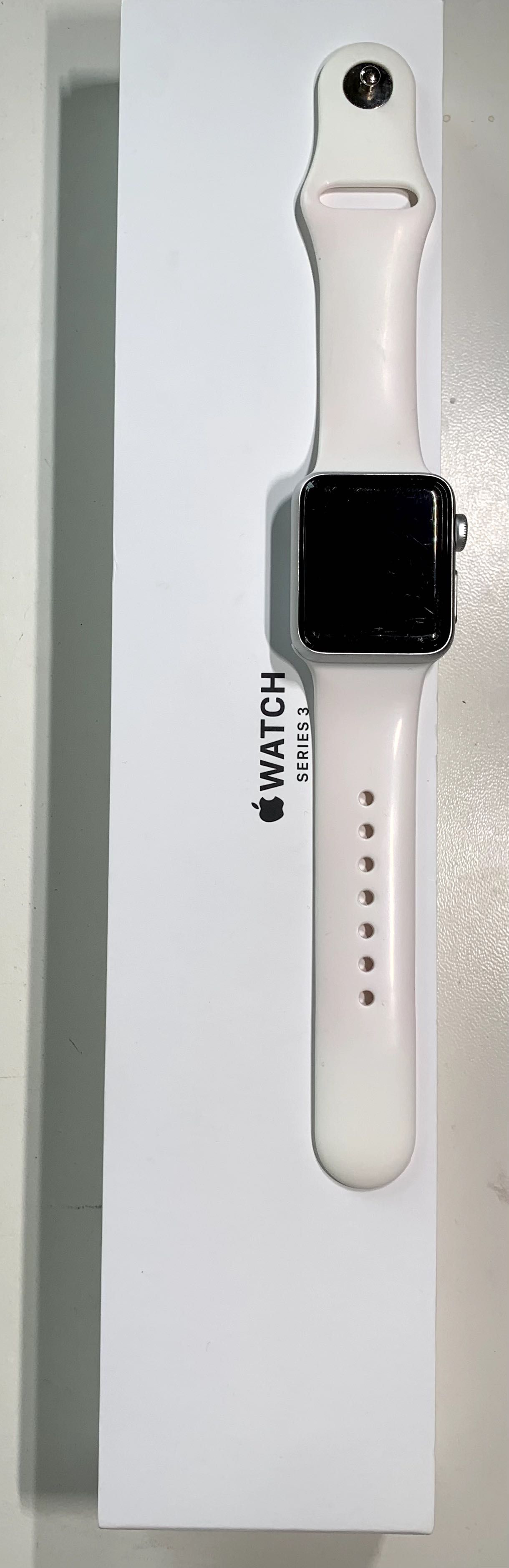 Apple Watch Series 3 часы годинник 38 мм Silver Aluminium GPS