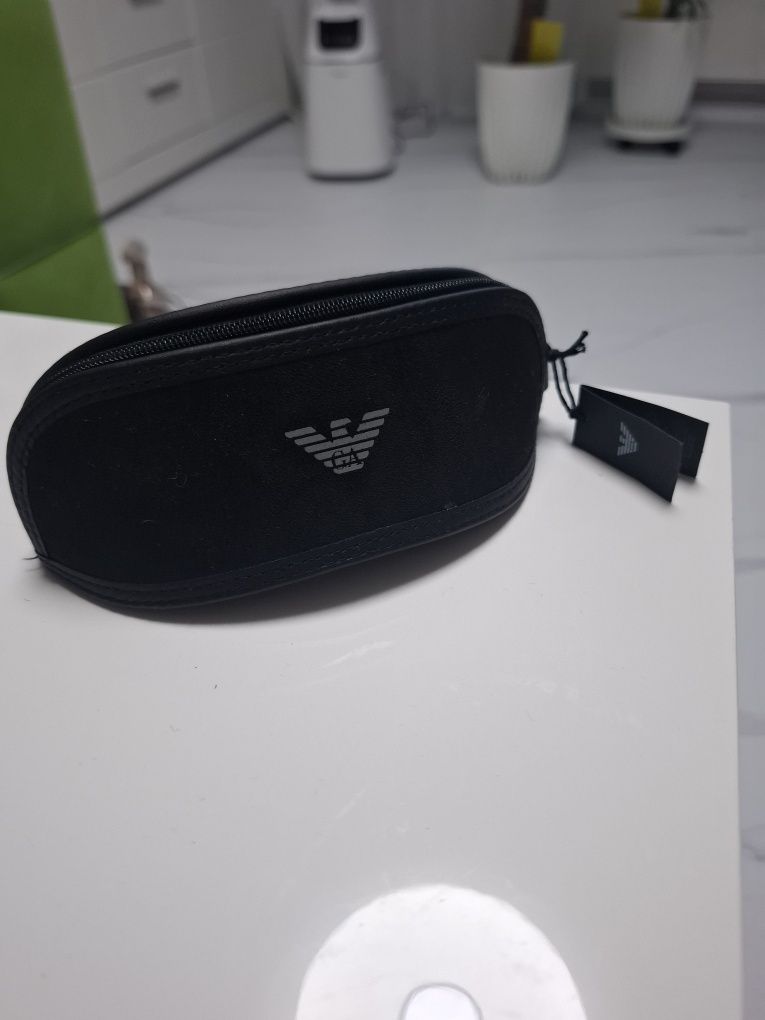 Uniwersalne etui Emporio Armani szare stalowe pokrowiec na okulary