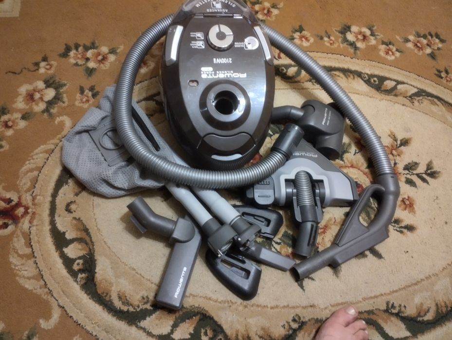 Пылесос Ровента  2100W