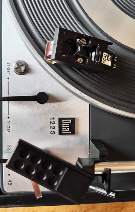 Giradiscos Dual 1225 automático e em óptimo estado original!