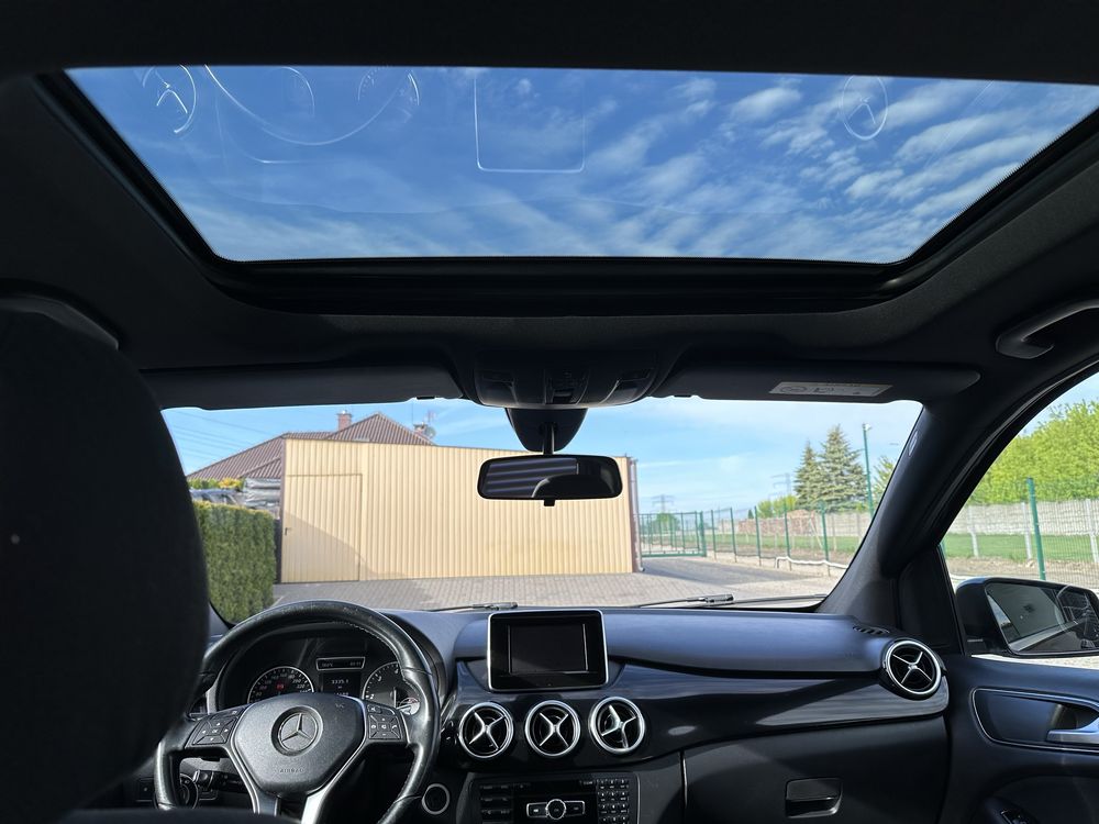 Mercedes B180cdi 2015r Automat Bezwypadkowy 164tys km piekny stan