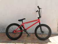 Bmx profissional com freecoaster, em muito bom estado