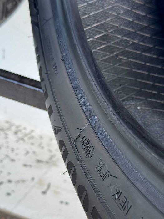 255/50/21 R21 GoodYear UltraGrip Performance+ 109H 3шт Зима 6.5-7мм