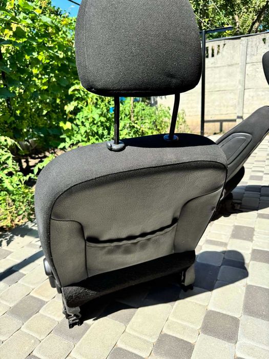 Передні сидіння Ваз Нива, Opel, Renault.