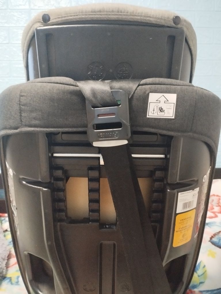 Продам автокресло  Kinderkraft