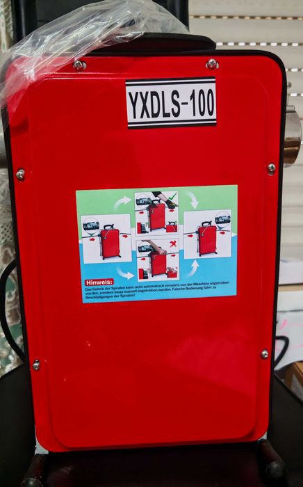 Máquina de desentupir canos