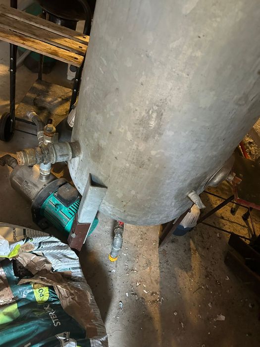 Zbiornik hydroforowy 150l i pompa