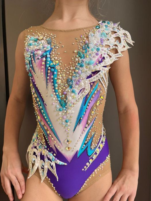 Strój startowy gimnastyki fioletowy