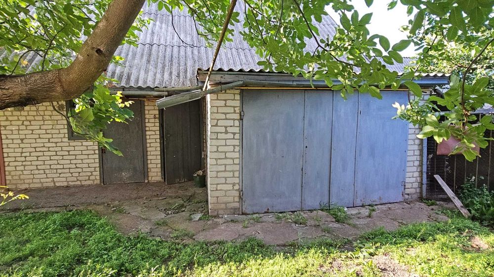 Добротний капітальний будинок - Яготин. Є ВІДЕООГЛЯД.