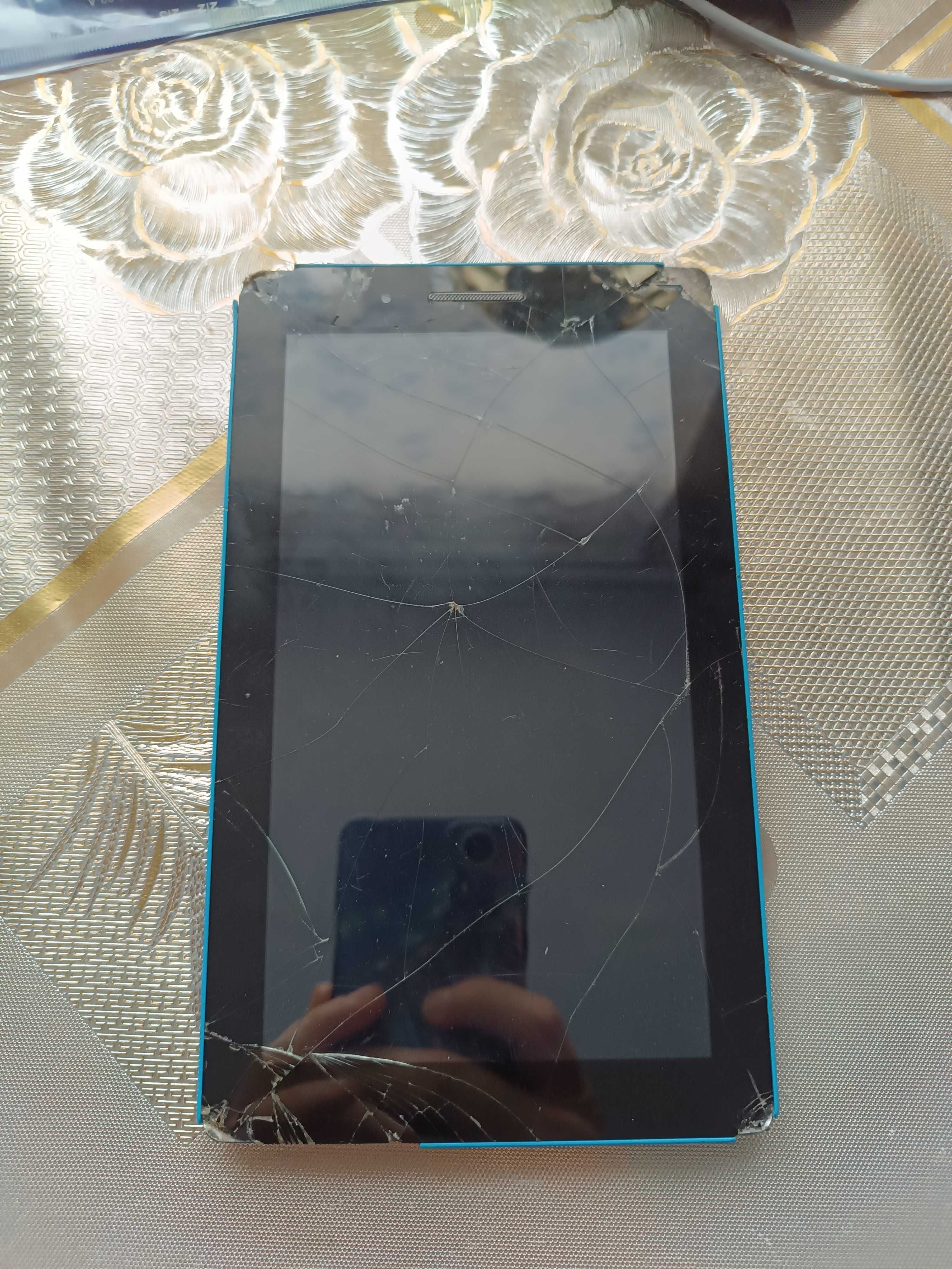 Планшет Lenovo Tab