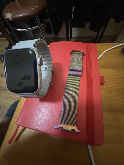 Продам айпл вотч 4/44