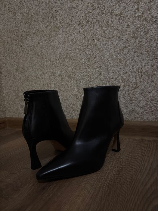 Жіноче взуття стильно