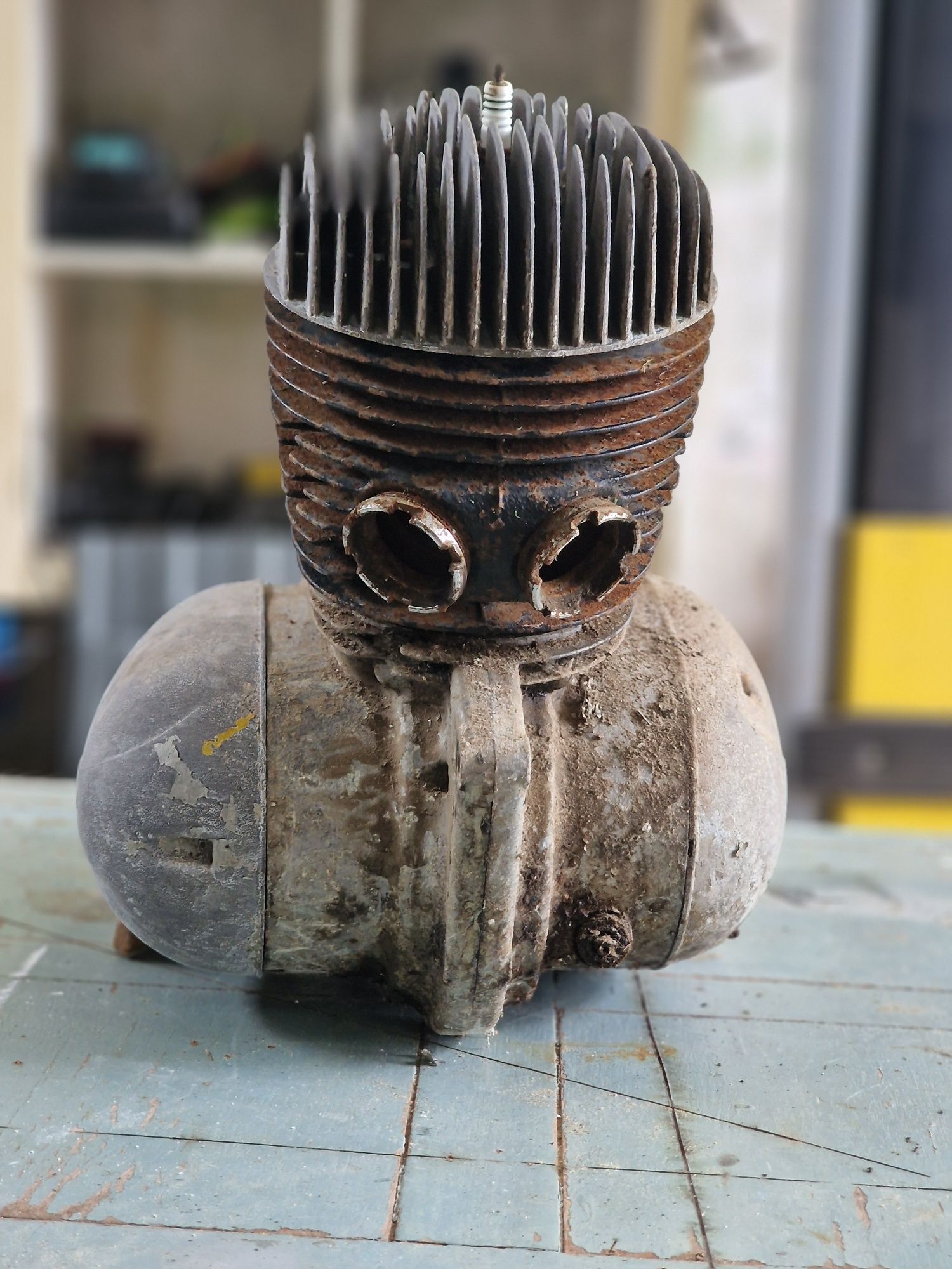 Motor JAWA 559 250