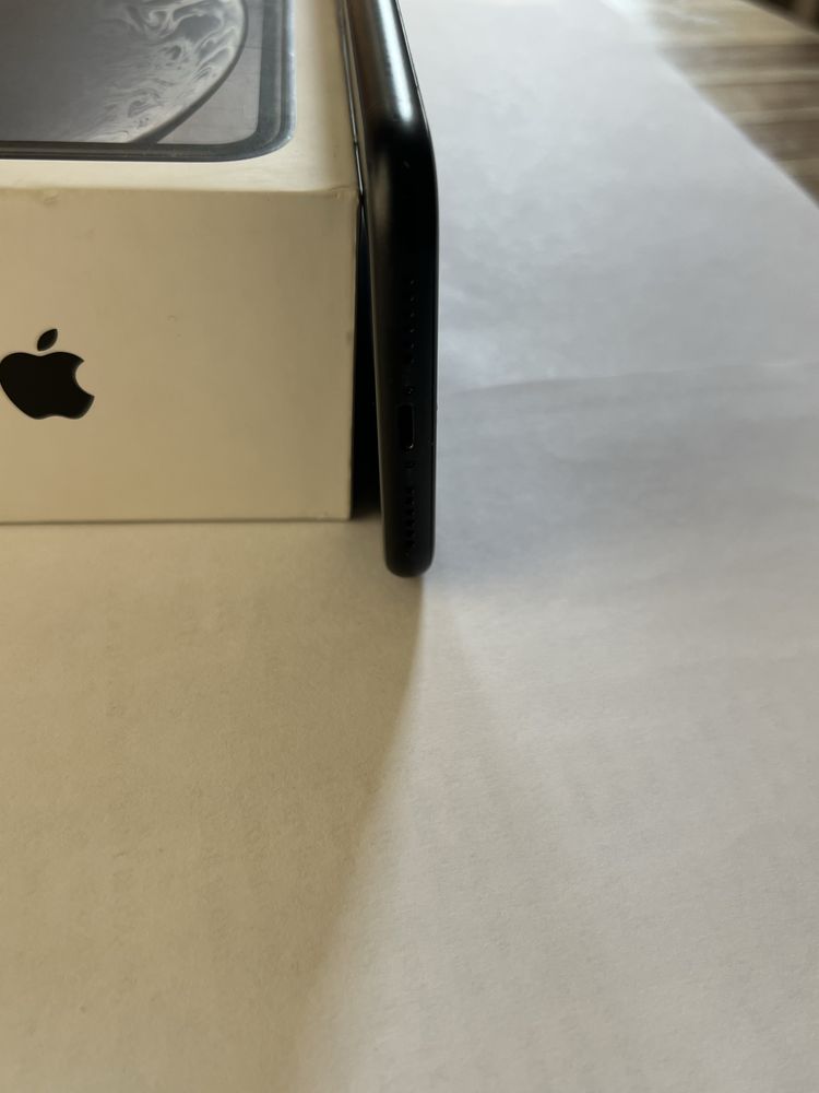 IPhone XR на 64 г