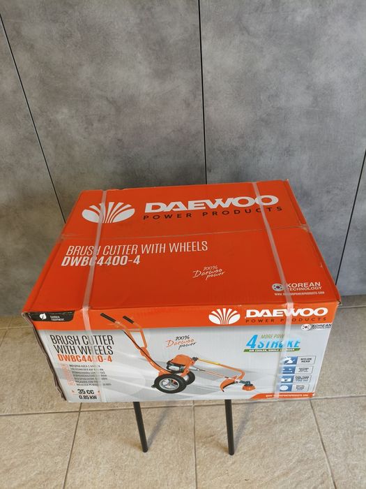 Roçadora a Gasolina - Nova na Caixa