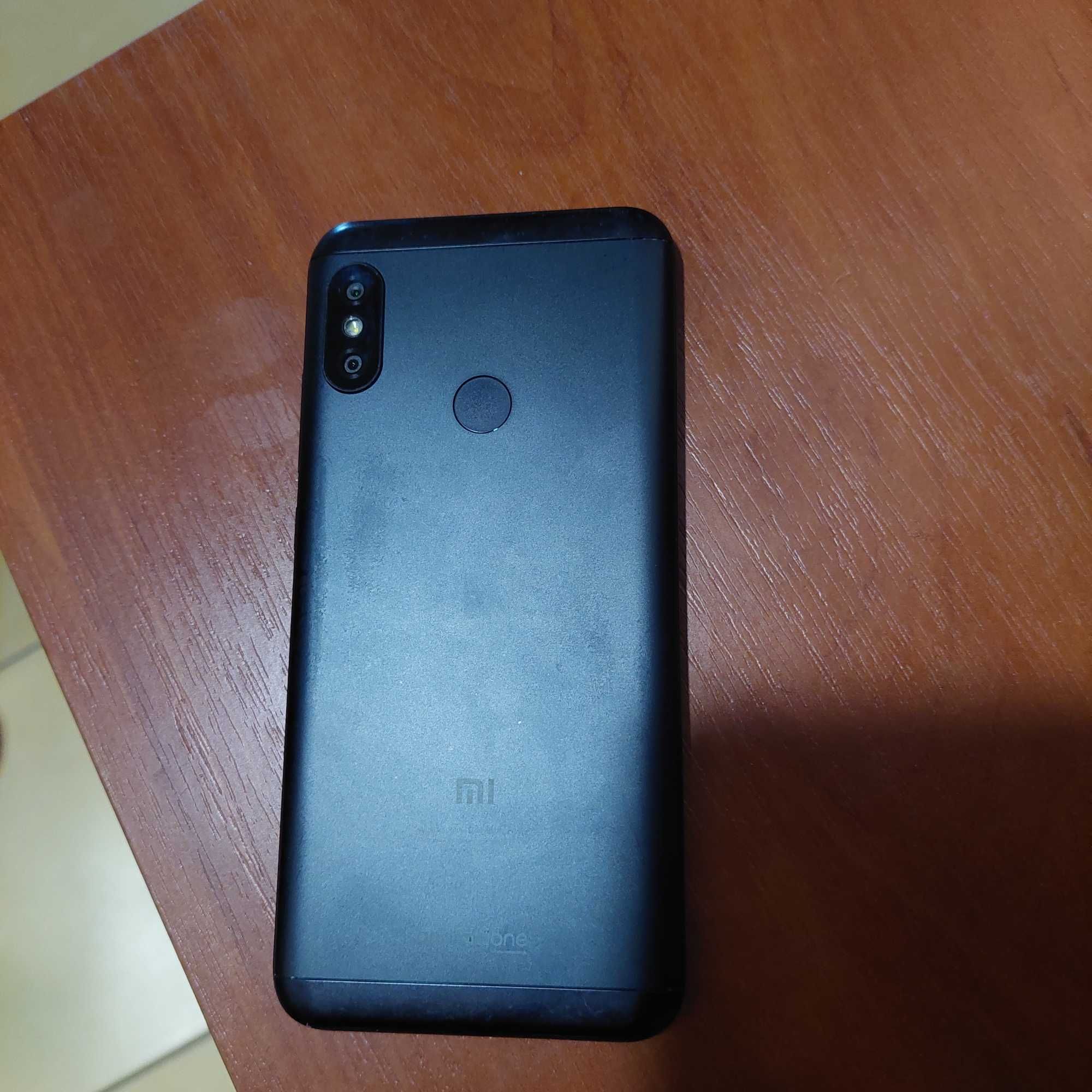 Продам Xiaomi Mi A2 Lite 4/64GB Black