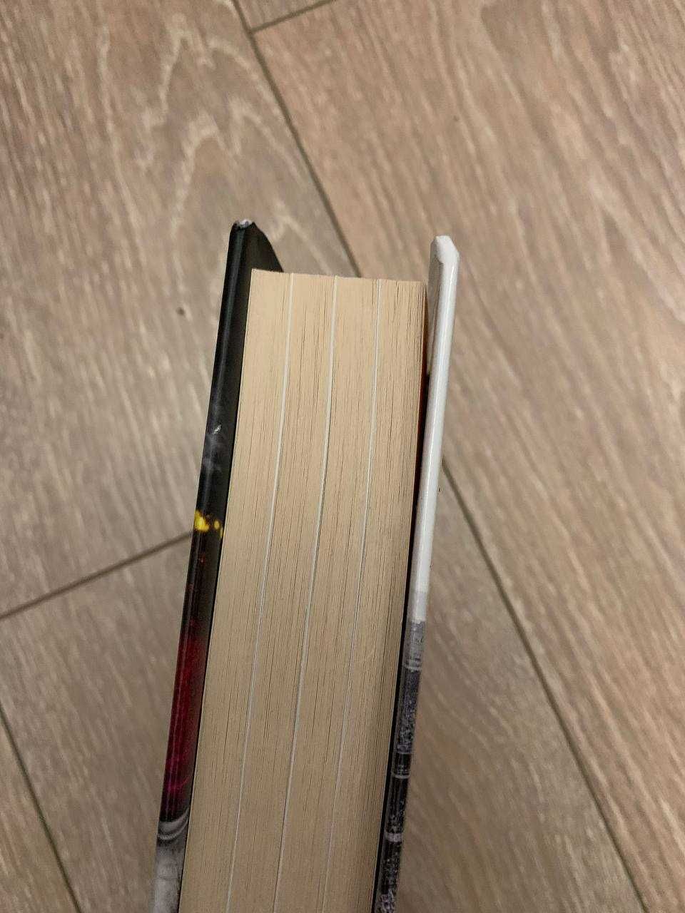 Me: Elton John Official Autobiography книга Елтон Джон англійською
