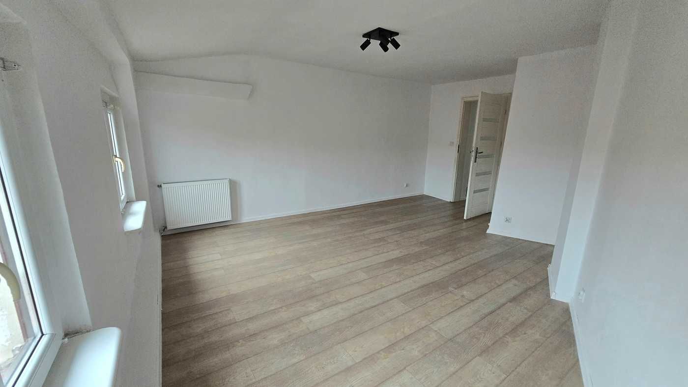 Poddaszowe mieszkanie w ścisłym centrum/ bez dodatkowego czynszu