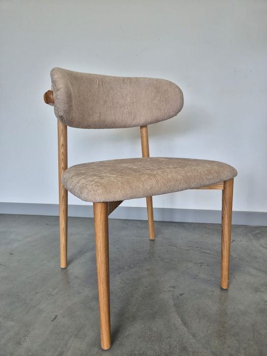 Drewniane krzesła w stylu skandynawskim Luna