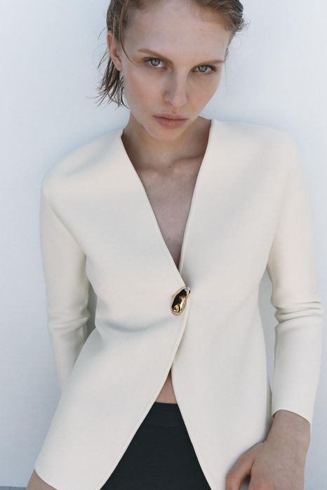 кардиган молочний Zara