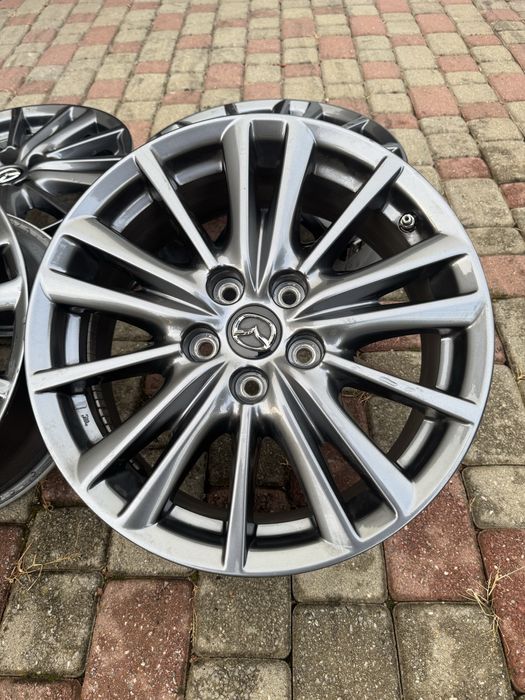 5-114,3 r17 Mazda