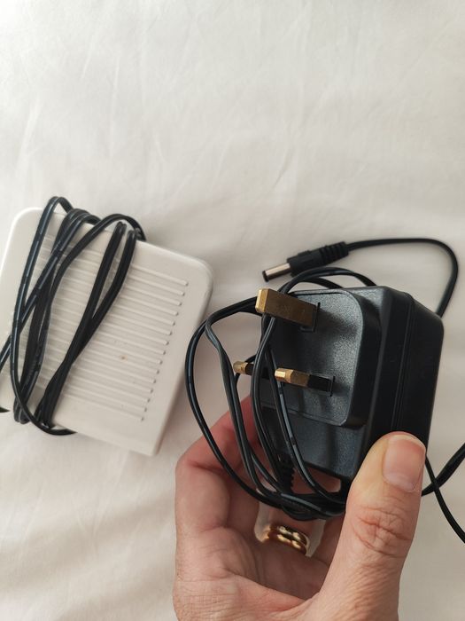 Máquina de Costura mini John Lewiss