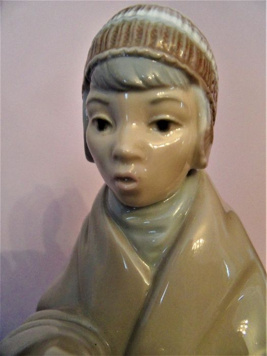 Porcelanowa figura Lladro NAO andyjski pastuszek.