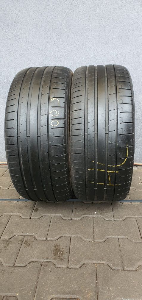 255/35/20 Pirelli