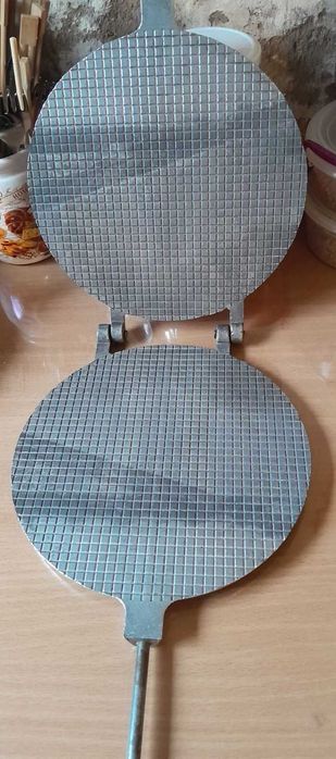 Вафельница для выпечки