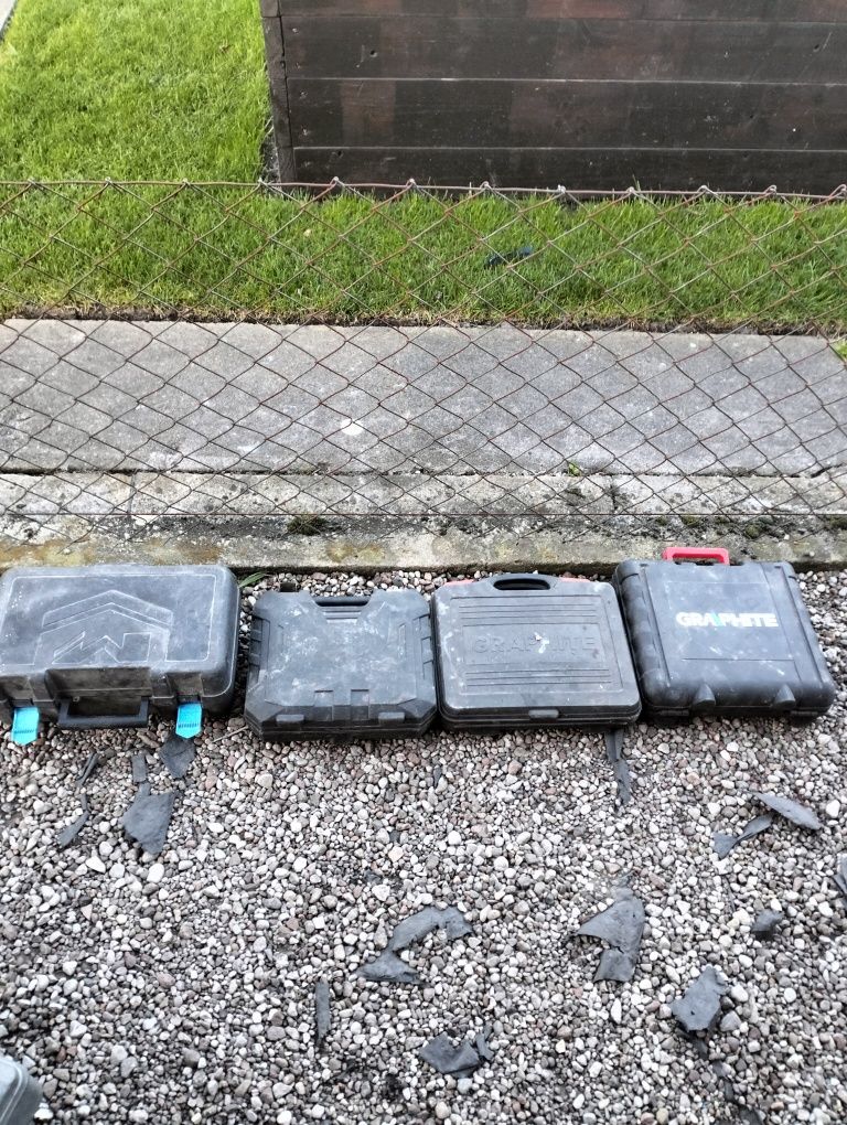 Puste walizki od narzędzi MacAllister Graphite