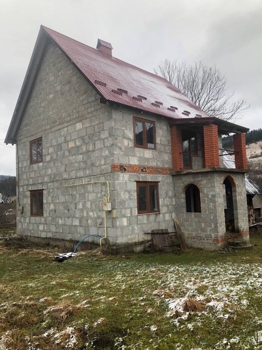 Продаж приватного будинку в карпатах