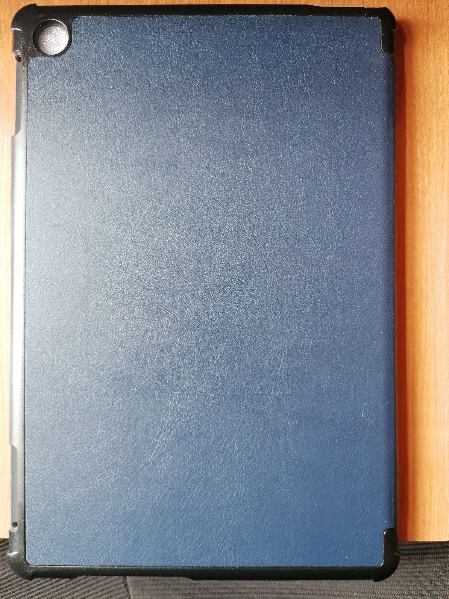 Pokrowiec, Etui na Tablet o wymiarach 16 x 24.4 cm