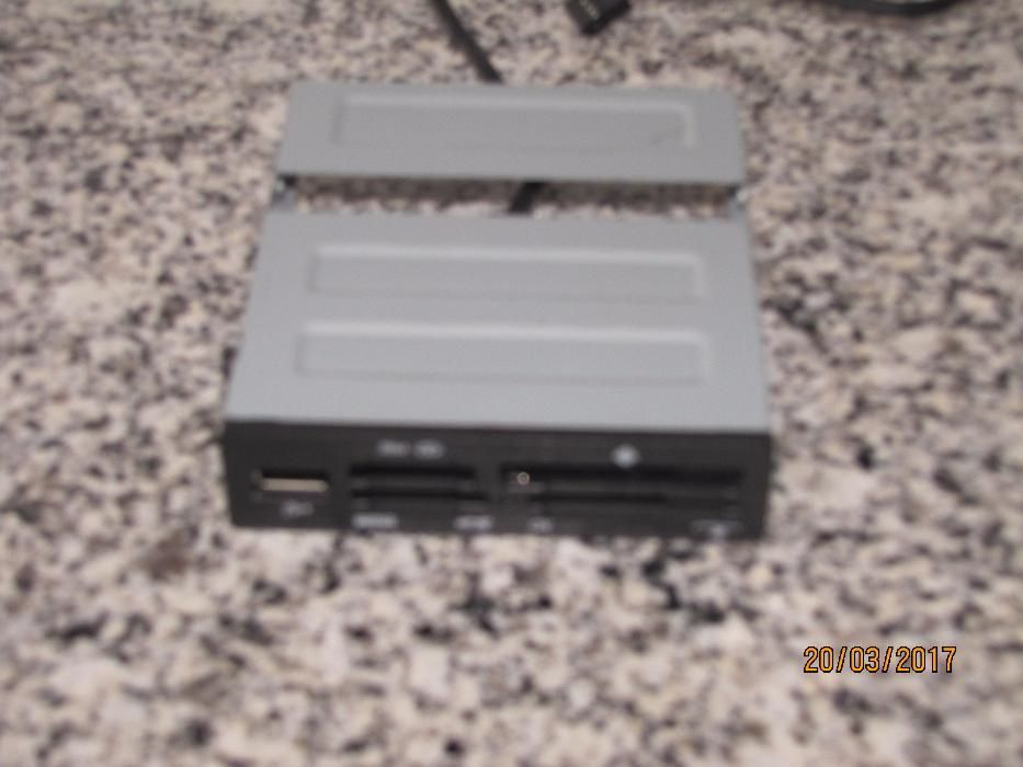 Vendo leitor de cartões Computador
