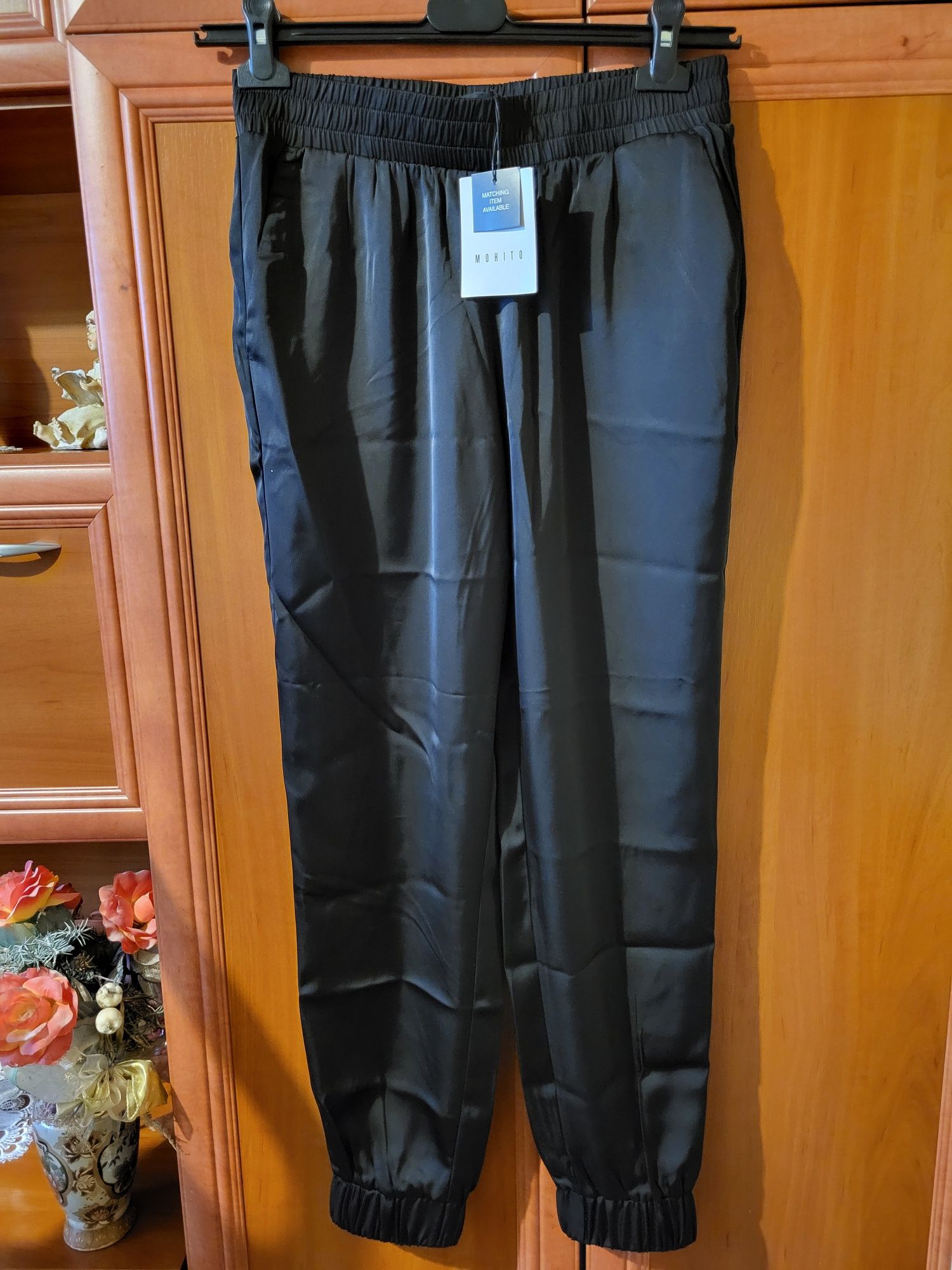 Spodnie Mohito nowe z metką rozmiar M
