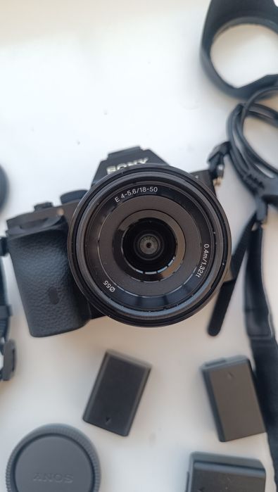 Maquina digital Sony Alpha 7 com lente 4 baterias e 2 carregadores