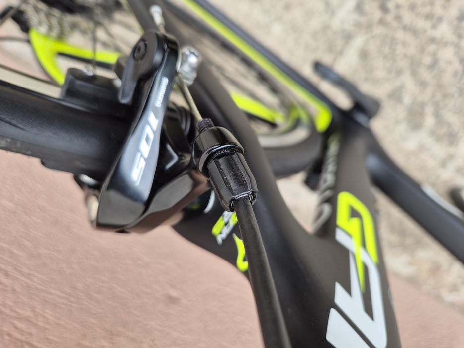 Rower szosowy Pinarello Gan, full carbon, Shimano 105