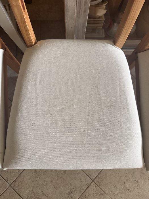 5 cadeiras Ikea com almofada em tecido