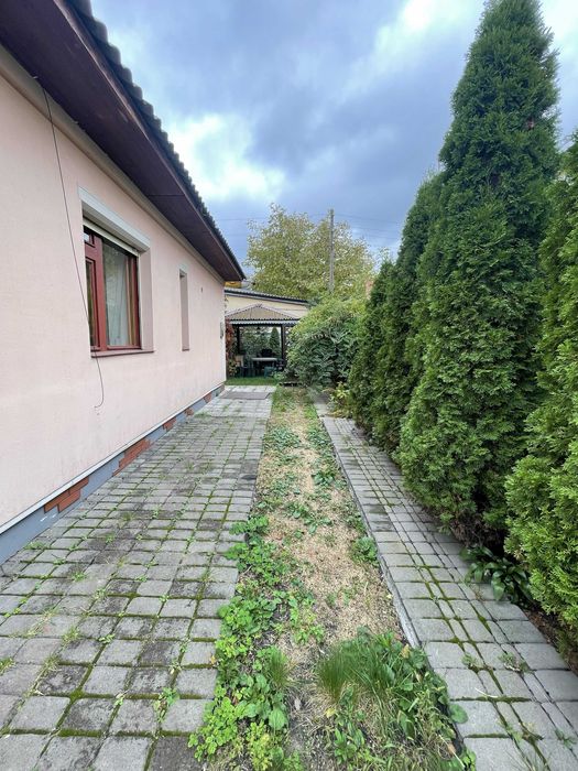 Продаж 2 поверхового дуплексу з ремонтом в с. Горенка