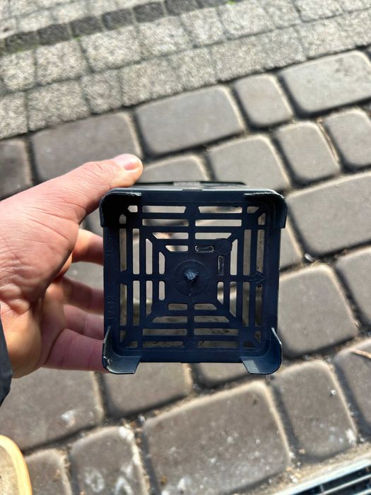 Doniczki poprodukcyjne do róż C 2 litra kwadratowe wysokie