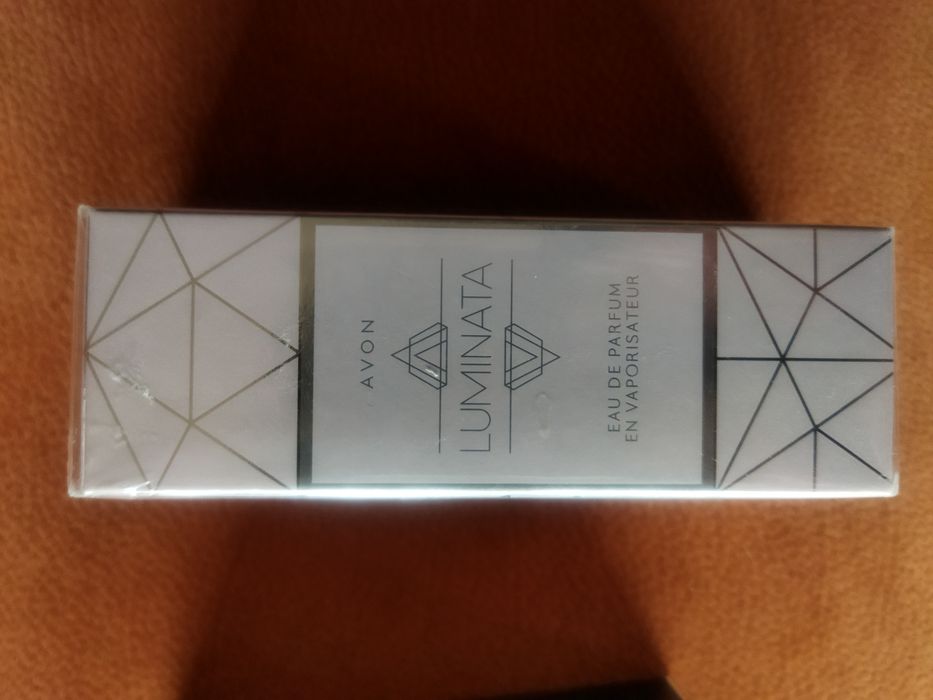 Woda perfumowana Luminata Avon