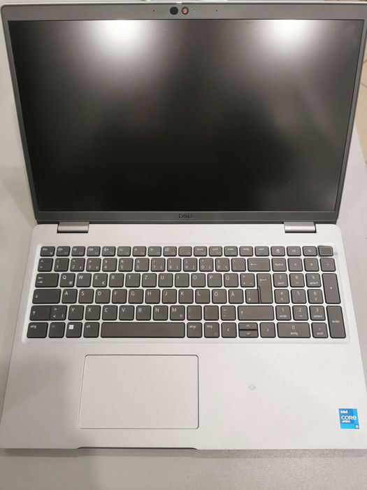 Dell Latitude  5520 i5 16/256 GB SSD Nieużywany Win11Pro+Office