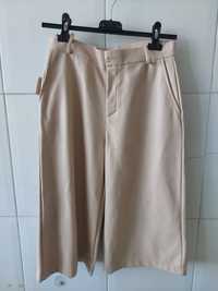 Bermudas/ coulote em polipele