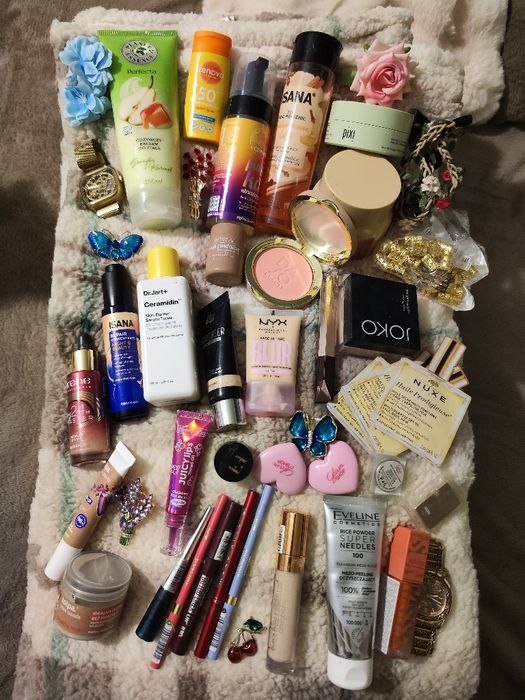 Ogromny zestaw kosmetyków mega paka kosmetyki