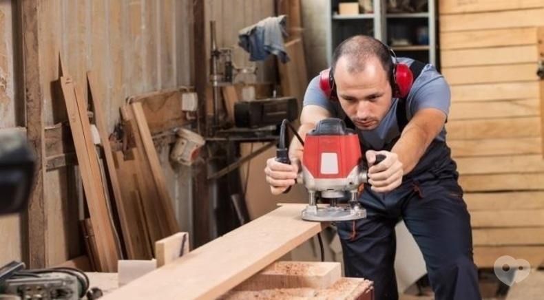 Столярні послуги на замовлення. Вироби з натуральної деревини