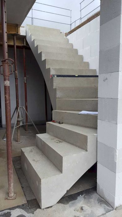 Бетонні сходи під ключ — міцно, надійно, професійно Київ