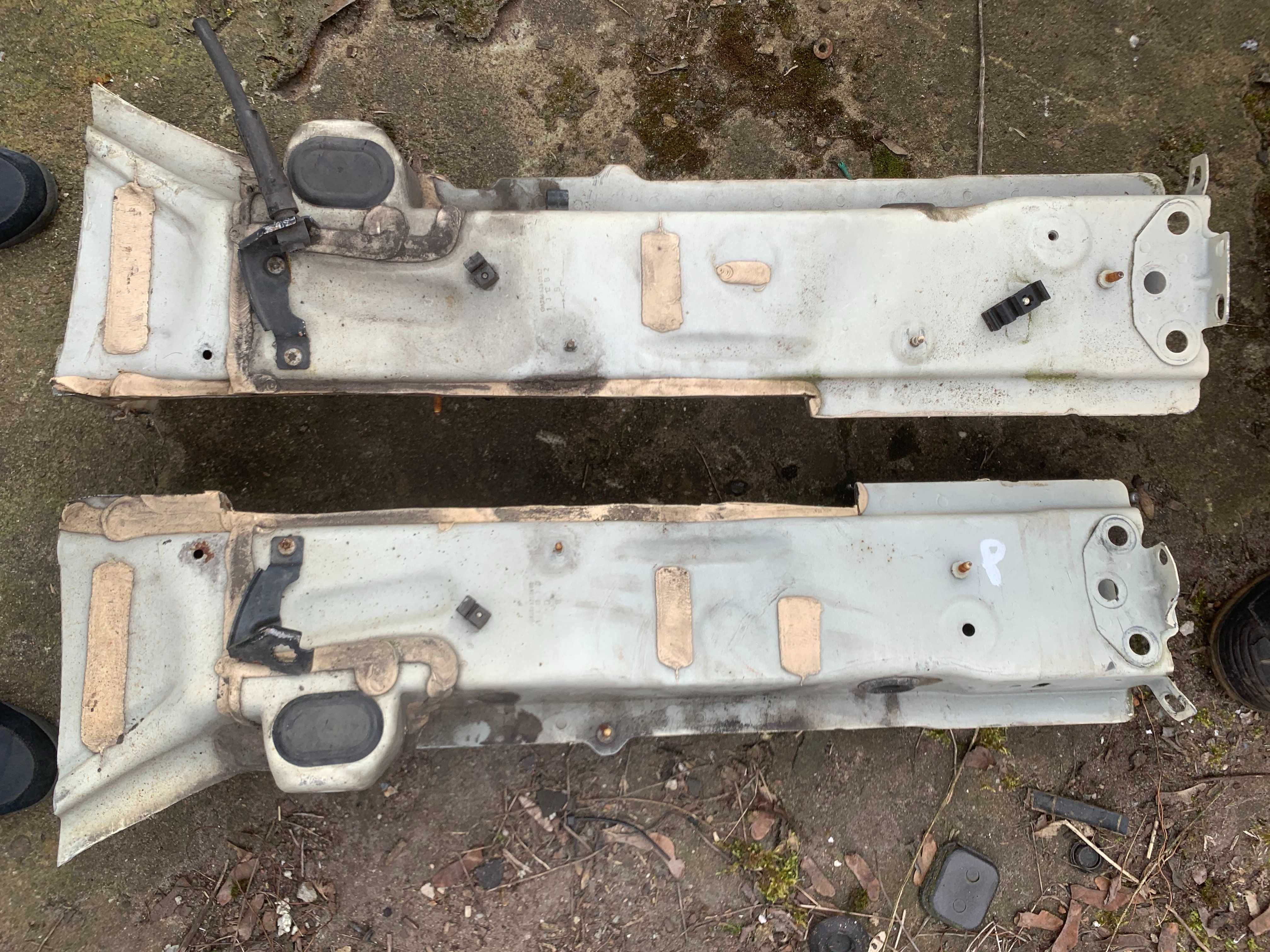 Mercedes CLA W117 GLA W156 podłużnica nosek ćwiartka noga
