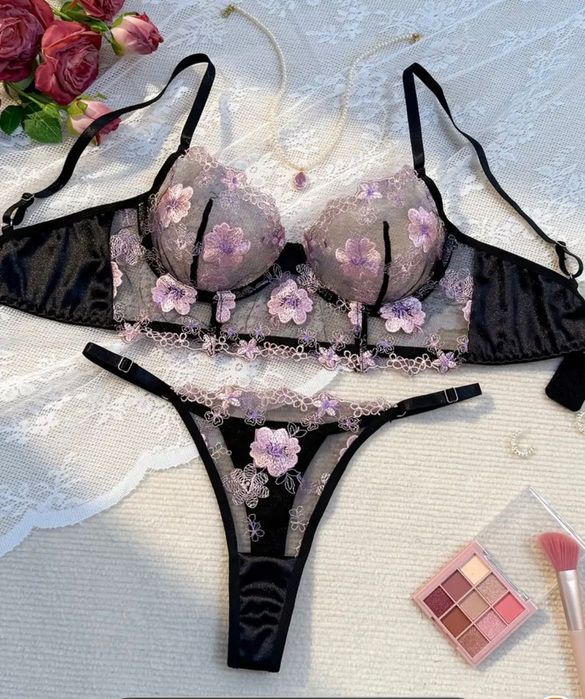 Komplet bielizny koronkowej haft seksowny strój sylwestrow sexi XL 42