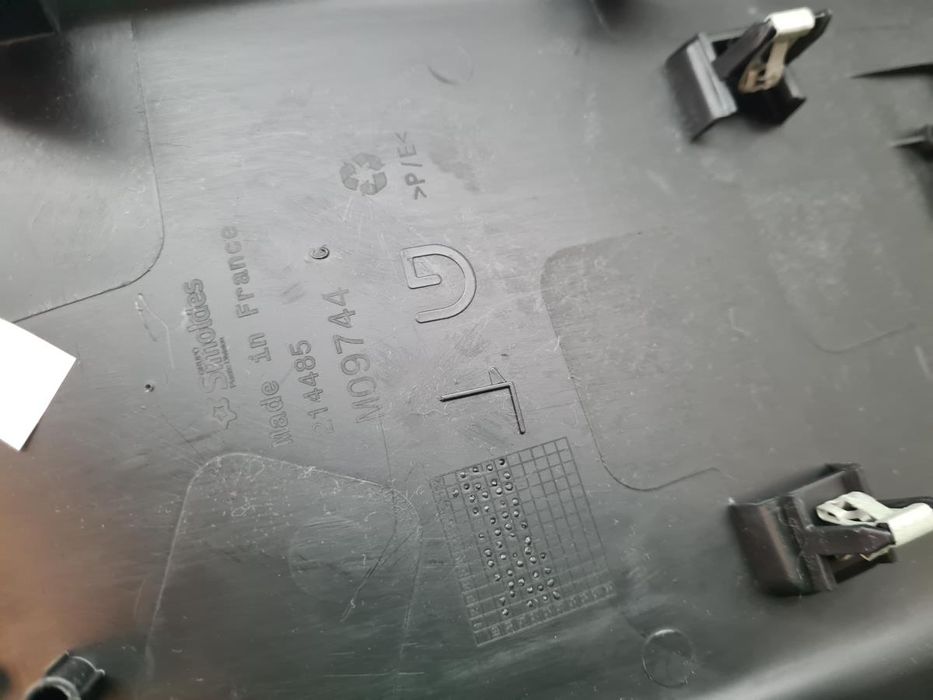 Forras de pilar B esquerdo RENAULT Kangoo III