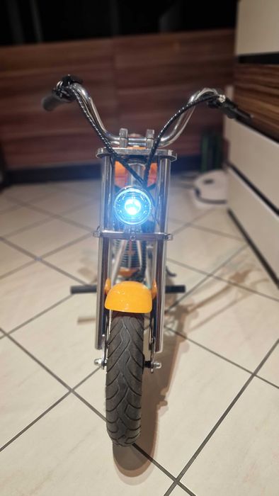 Xrider Cruiser 12 elektryczny Chopper dla dzieci
