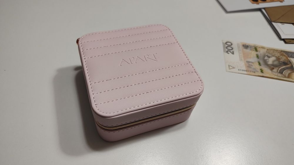 Szkatułka Apart na biżuterię nowa  z torbą, idealna na prezent